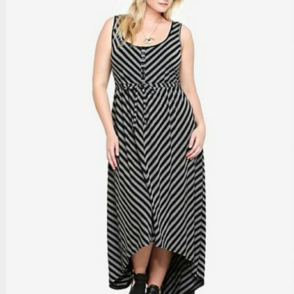 torrid Dresses & Skirts - Torrid hi-lo stripe dress